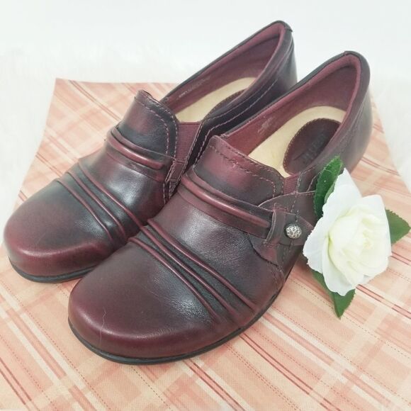 EARTH SHOES. Beautiful LEATHER. SIZE 8 - Picture 1 of 12